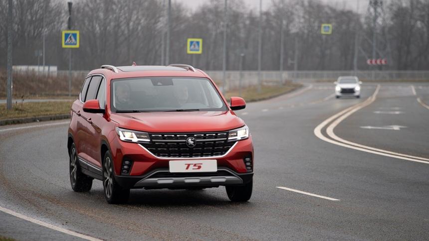 Раскрыты характеристики и оснащение Forthing T5