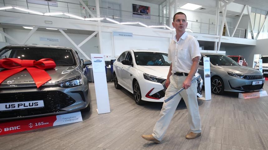 Российский авторынок скатился на пятое место в Европе