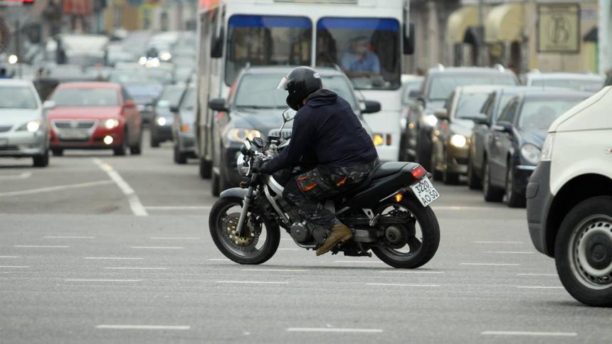 Запрет на езду в междурядье назвали нецелесообразным