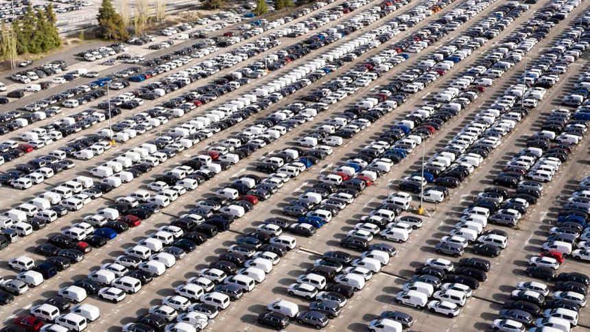 В России резко просели продажи подержанных машин