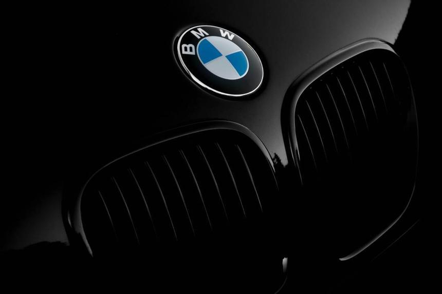 BMW отзывает несколько сотен тысяч машин из-за подушек безопасности