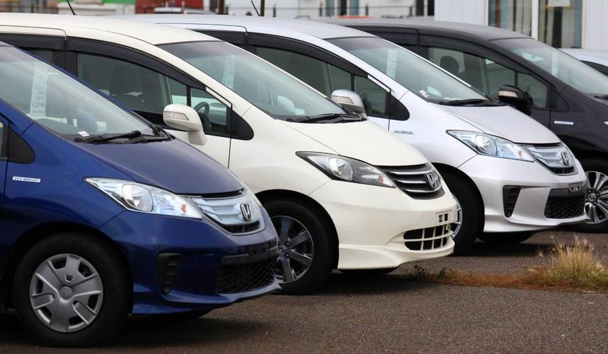 В России дешевеют машины с пробегом