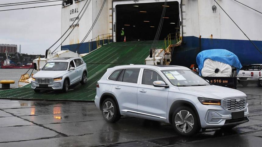 Раскрыто количество ввезённых россиянами китайских автомобилей