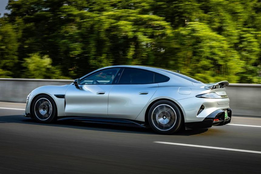 Автомобильный кризис докатился до автопрома Китая