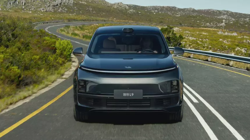 Названы сложности при обслуживании гибридных автомобилей