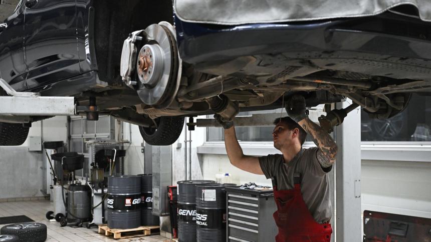 Эксперты рассказали, как россияне готовят свои машины к зимнему сезону