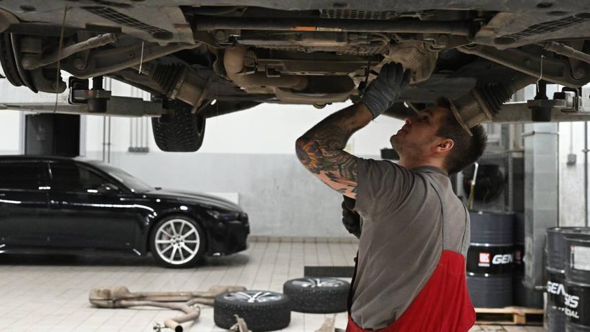 Автосервисы Москвы оказались перегружены