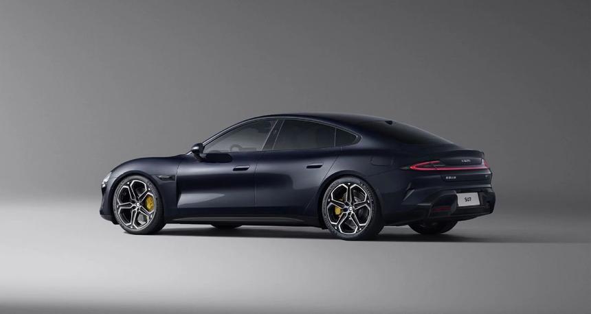 Глава Ford признался, что влюбился в свой китайский электроседан