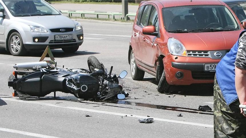 В России обнаружен резкий всплеск аварийности с мотоциклами