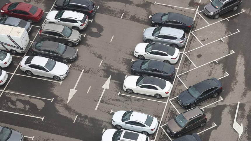 На «Госуслугах» появится функция отправки сообщений другим водителям