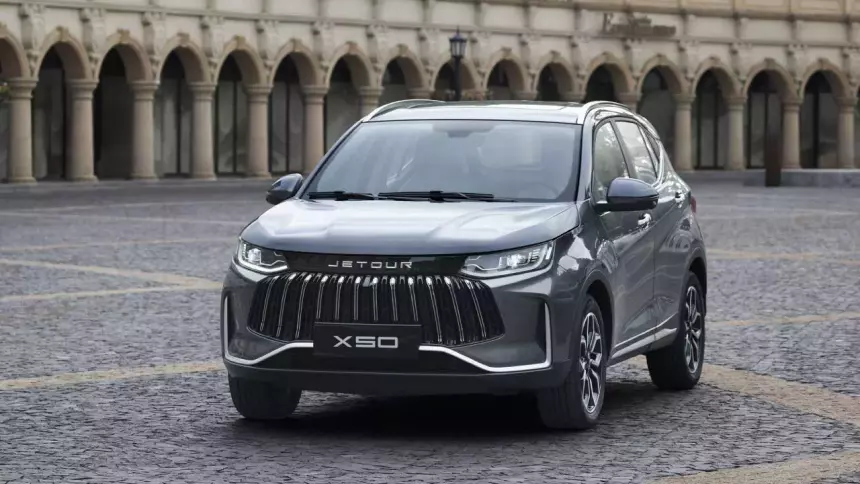 Недорогие, но яркие: каким «бюджетникам» положена светодиодная оптика