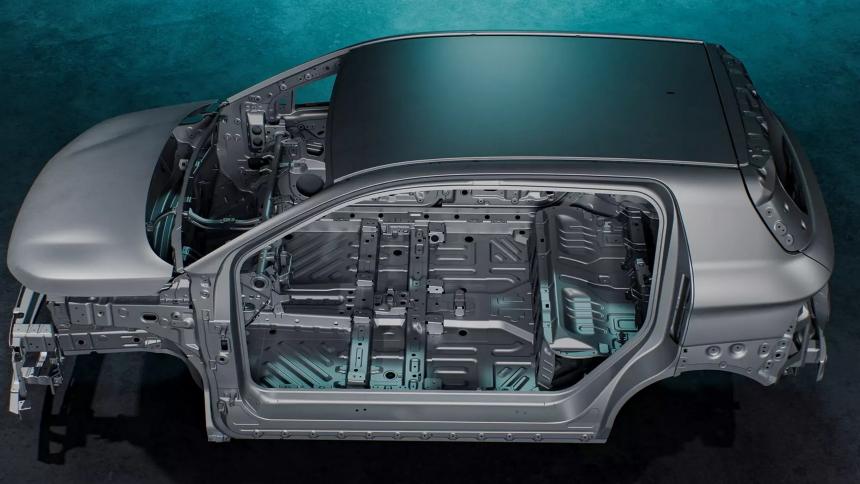 На заводе «Москвич» начали собирать кузова электрокаров «Атом»