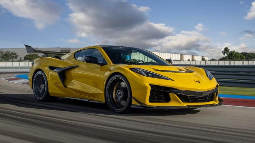 Chevrolet раскрыл динамику новейшего Corvette ZR1, и она впечатляет