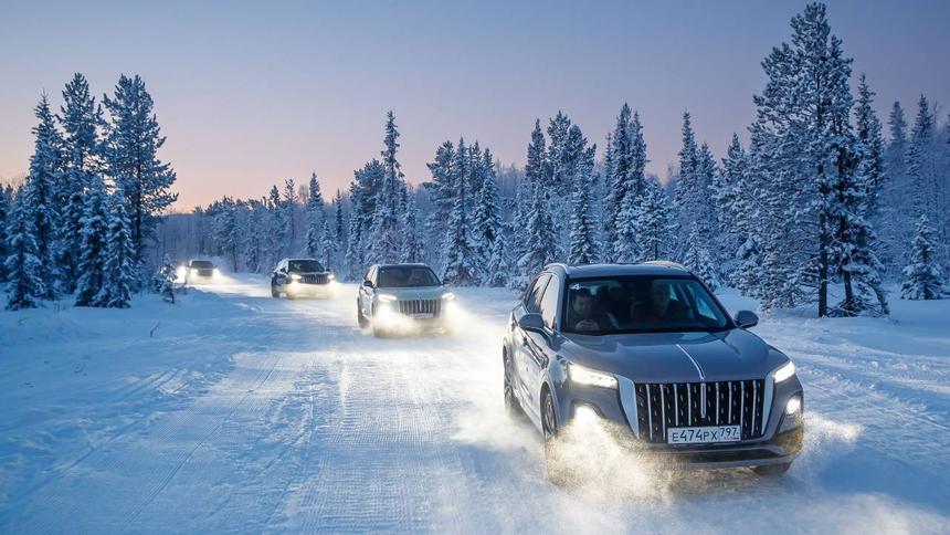 Российские автосалоны хотят торговать автомобилями марки Hongqi