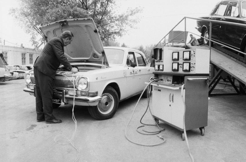 СО-СH: какой услугой торговали на российских перекрёстках?