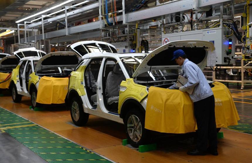 В 2025 году китайский автопром обгонит Запад на несколько лет вперёд