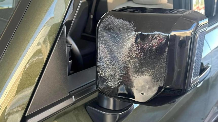 Владельцы новых Lexus GX пожаловались на качество внедорожников