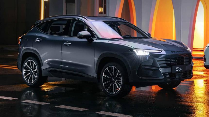 Названа дата российской премьеры кроссовера Soueast S06