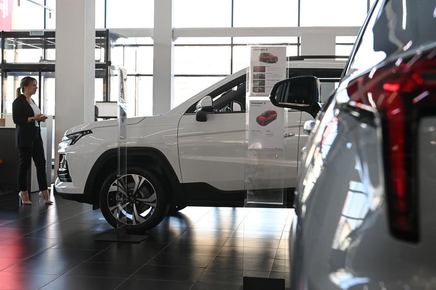 Дилеры хотят контролировать весь жизненный цикл машин россиян