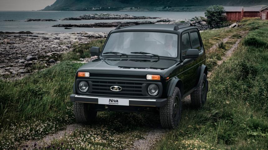 Названы марки, поднявшие цены на свои автомобили