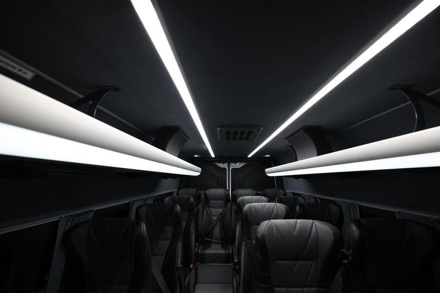 Из обычной «Газели» сделали «туриста» класса «люкс»