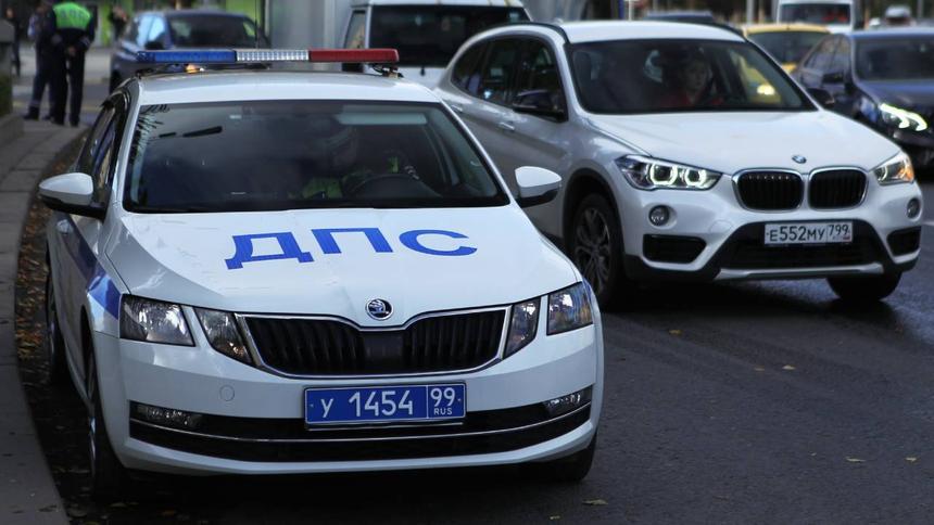 Госавтоинспекция объявила уикэнд охоты на на каршеринг и такси