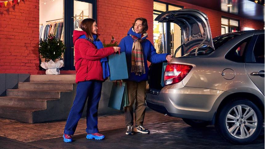 АвтоВАЗ рассказал, что дарить автомобилистам на праздники