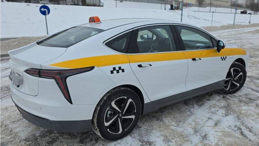 В московском такси появились седаны Амберавто