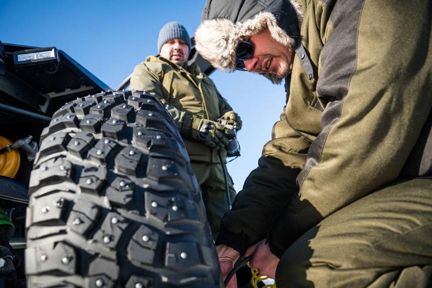 «Дни скорости Ikon Tyres на льду Байкала»: какие рекорды удалось поставить