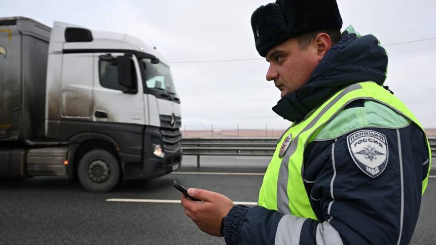 В Приморье гаишники с погоней задержали пешехода-нарушителя