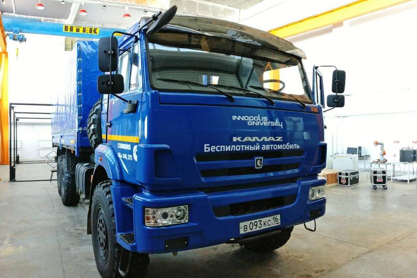 На трассе «Нева» увеличилось количество беспилотных грузовиков