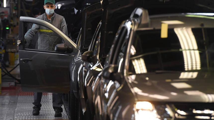 Минпромторг изменит условия инвестрежима для автобрендов