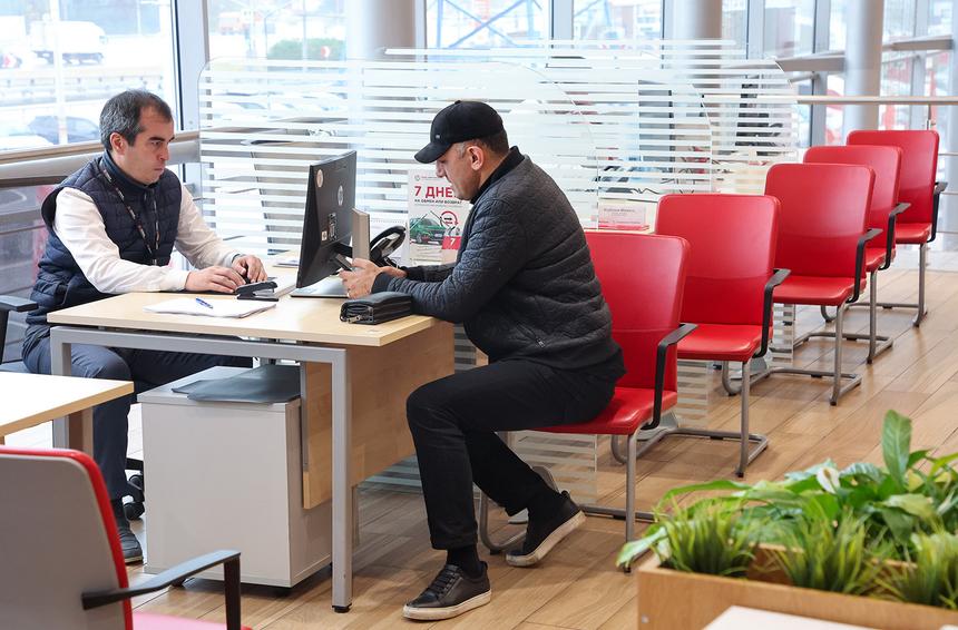 Закон-невидимка: почему запрет на навязывание «допов» не спасёт ваши деньги