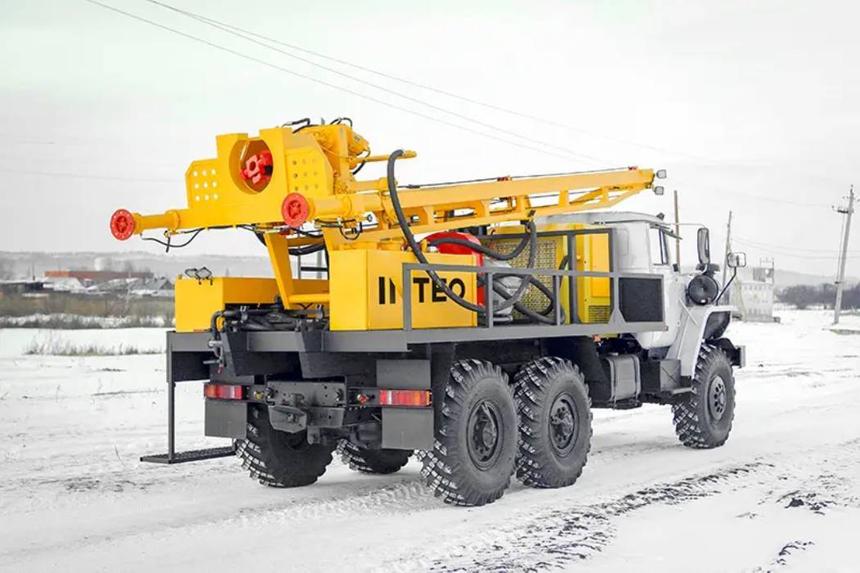 Российские инженеры импортозаместили машину для буровзрывных работ