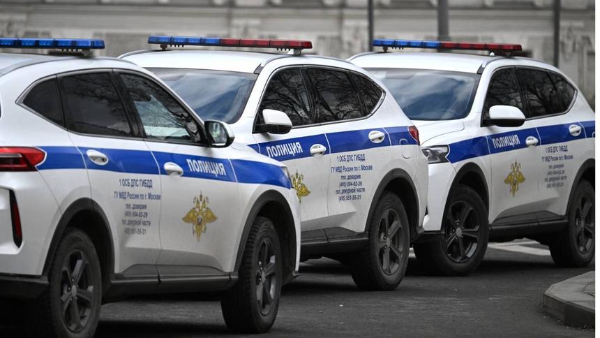 Питерских полицейских предложено пересадить на самокаты