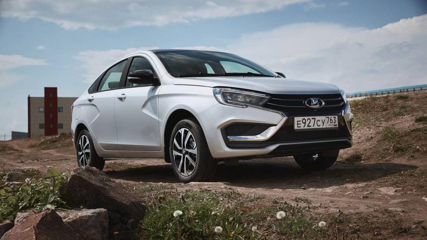 АвтоВАЗ и Минпромторг обсуждают прямые скидки на Lada