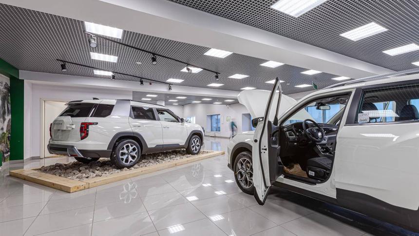 Дилерские центры в России начнут массово закрываться