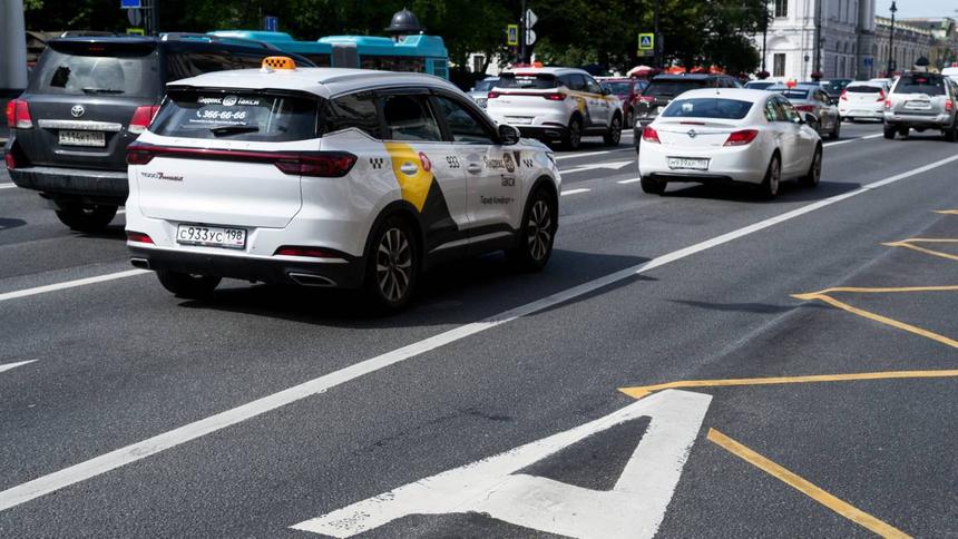 Раскрыто, как сильно подорожает такси из-за локализации