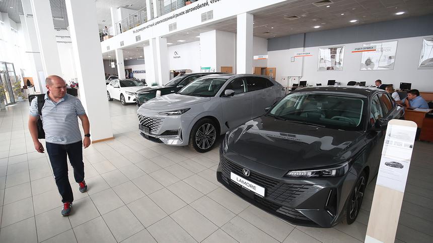 Эксперт объяснил, какие меры спасут авторынок России