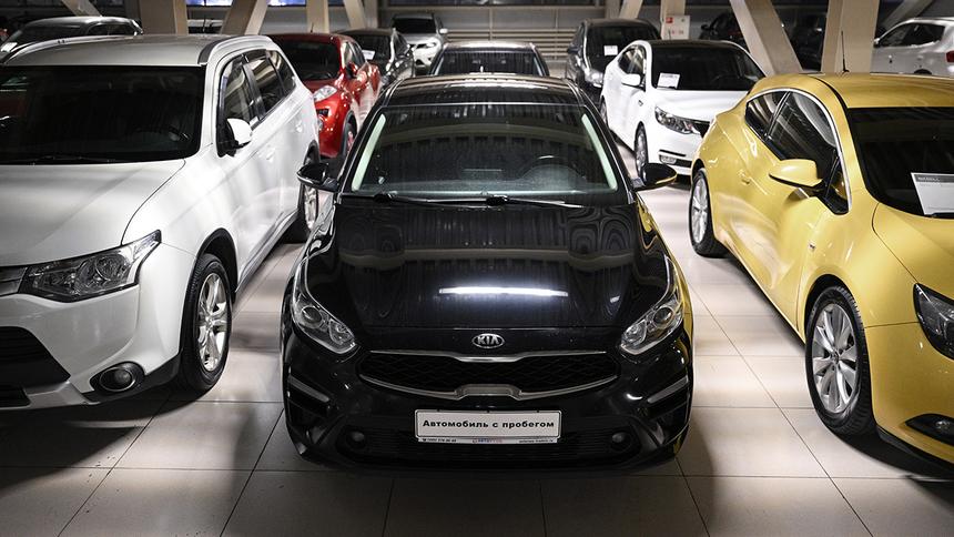 Подсчитано, как подешевели популярные иномарки с пробегом