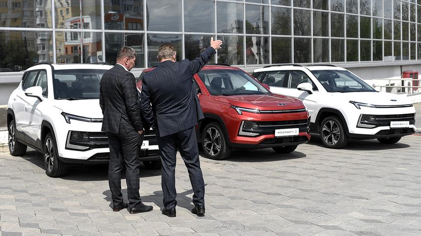 Авторынок России начал восстанавливаться