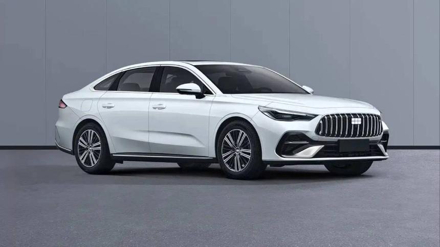 Geely сертифицировала компактный гибрид с огромным запасом хода