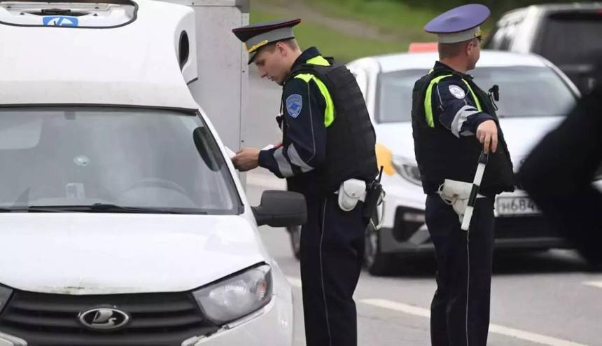 Россиянам назвали, когда начинается срок лишения водительских прав