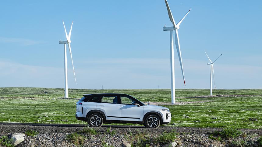 Jaecoo анонсировал спецверсию J7 для России