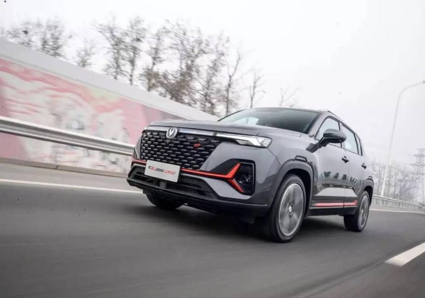 Россиянам рассказали, как подешевели подержанные китайские кроссоверы