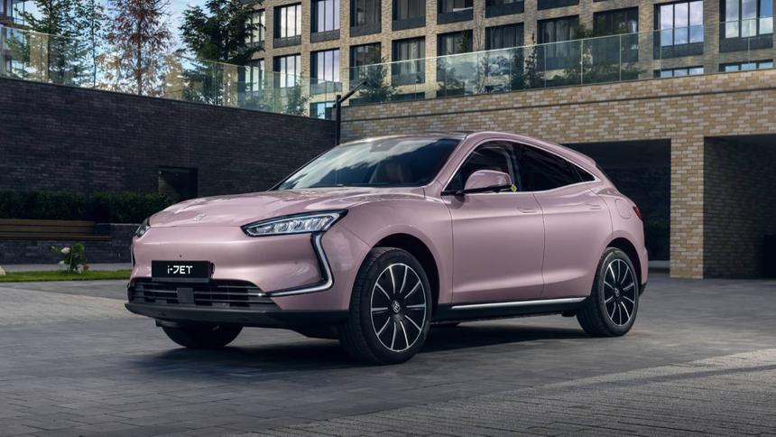 В России стартуют продажи лимитированной партии Evolute i-JET