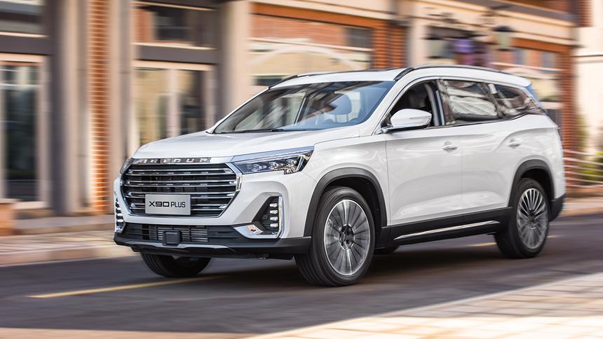 Разочарование в красиво обёртке: владельцы про кроссовер Jetour X90 Plus