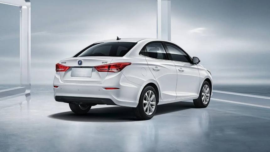 Changan изменил цены на большинство своих моделей