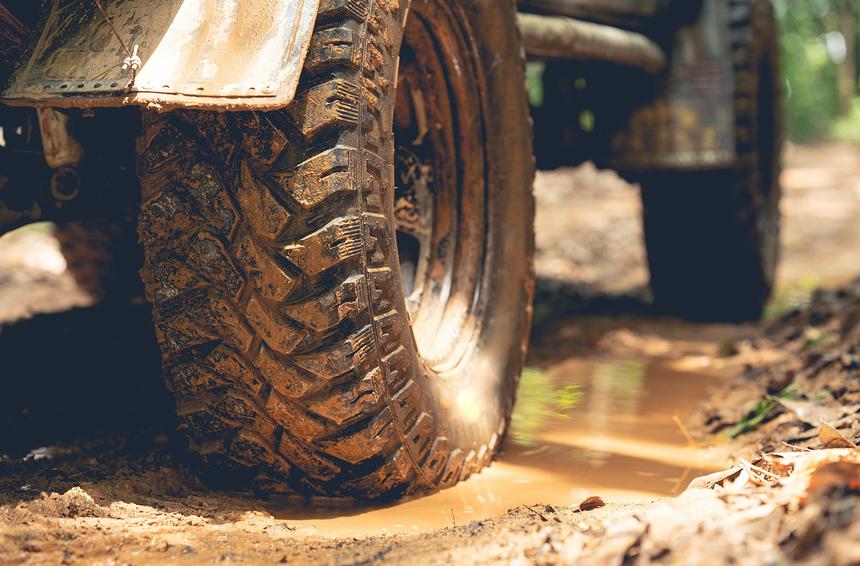 Как правильно ездить по всем видам бездорожья: подробная инструкция