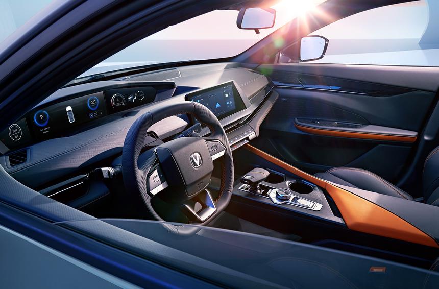 Это вам не Audi: владельцы про стильный китайский Changan Uni-V